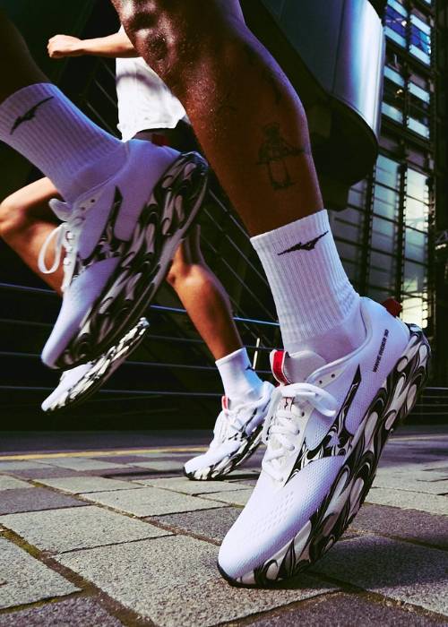 mizuno (1)