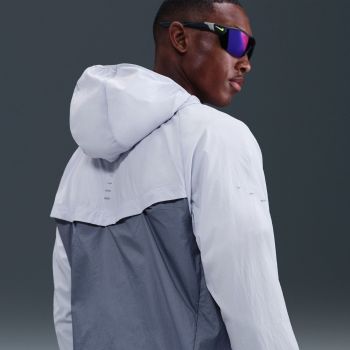 Nike M NK UV RPL STRIDE JACKET, muška jakna za trčanje, siva