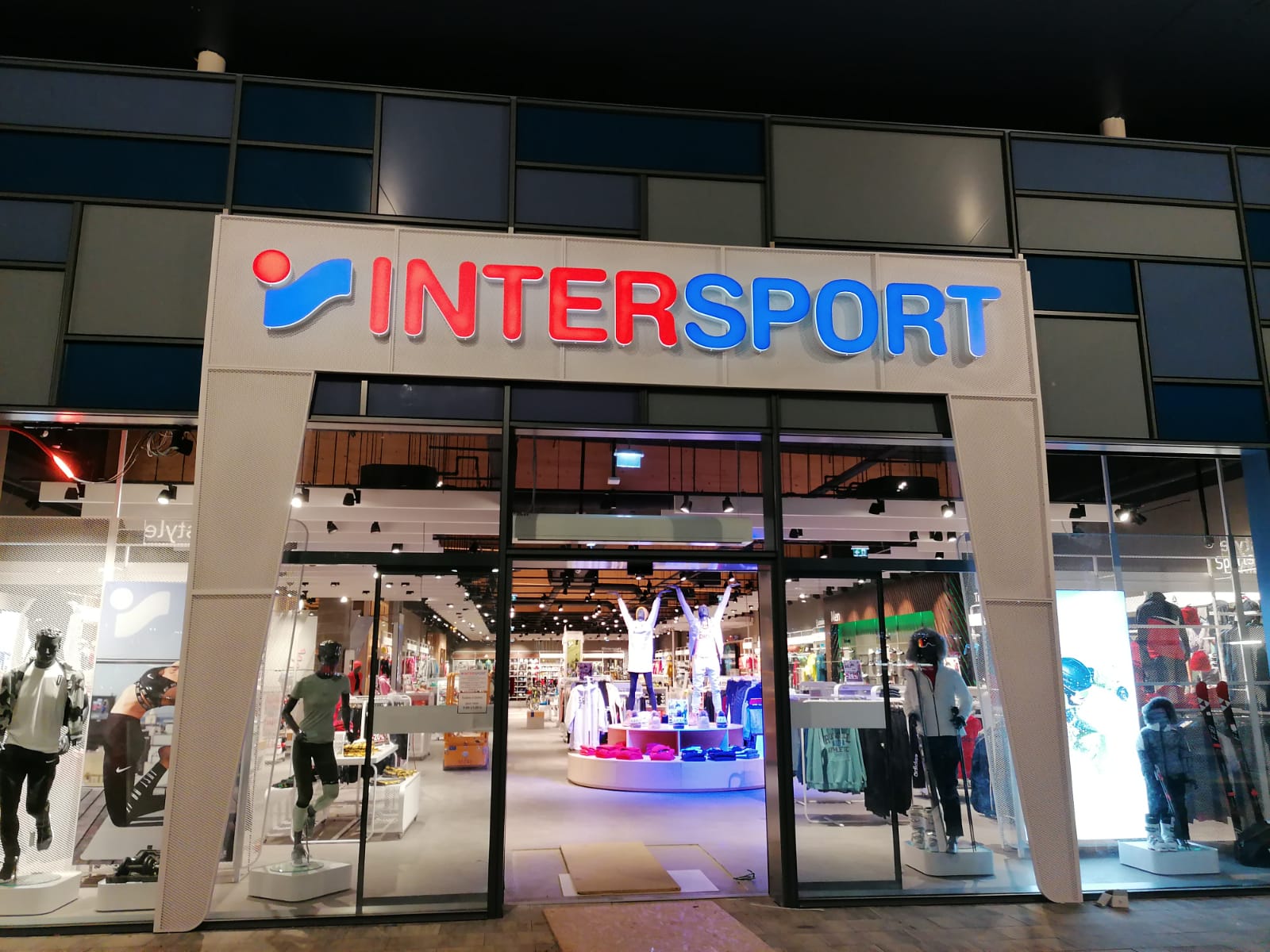 INTERSPORT PULA CITY MALL 2