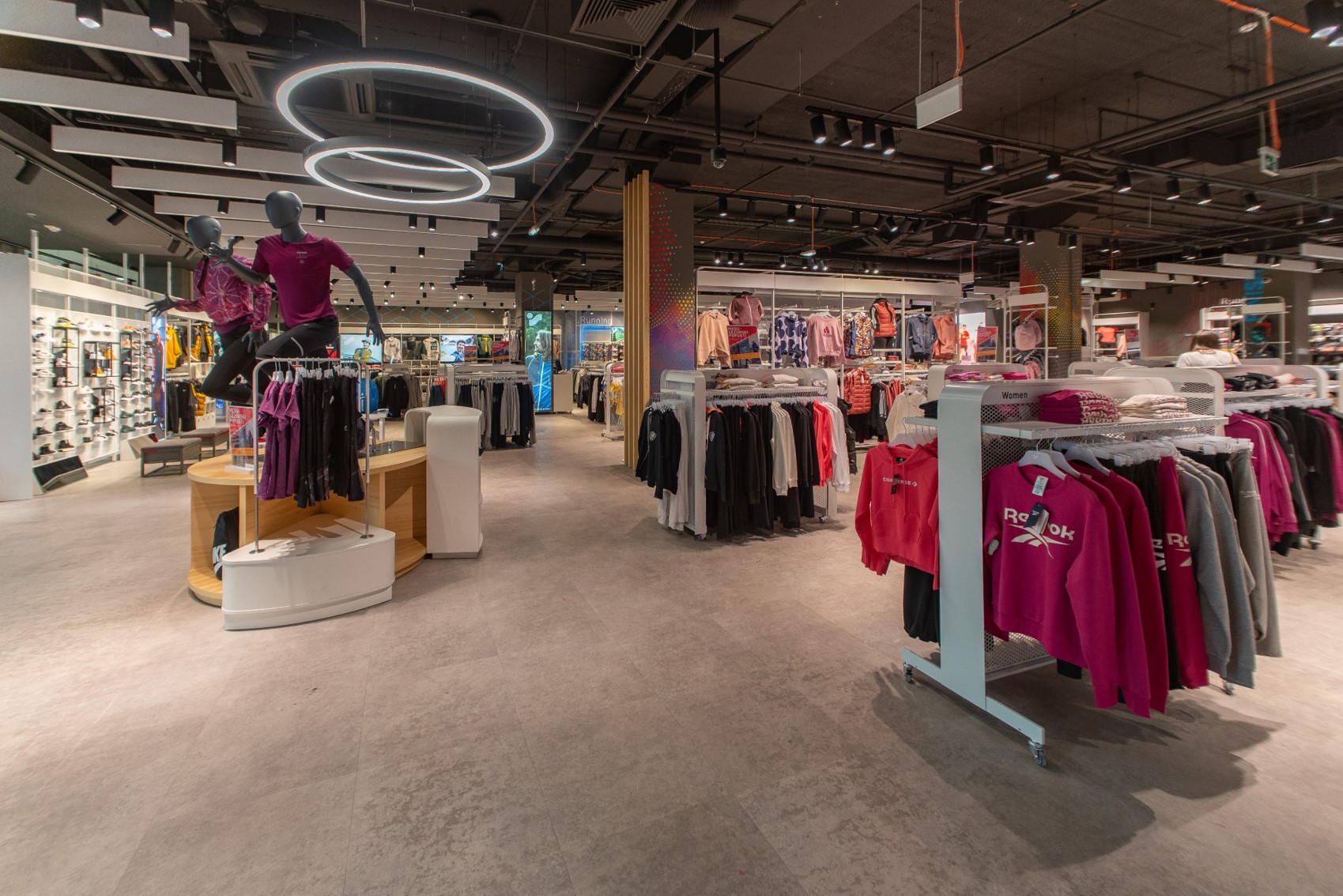 INTERSPORT SPLIT 4 MALL OF SPLIT